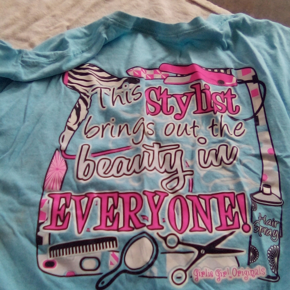 Tee shirt